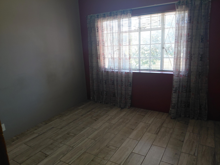 4 Bedroom Property for Sale in Bothasrus Eastern Cape